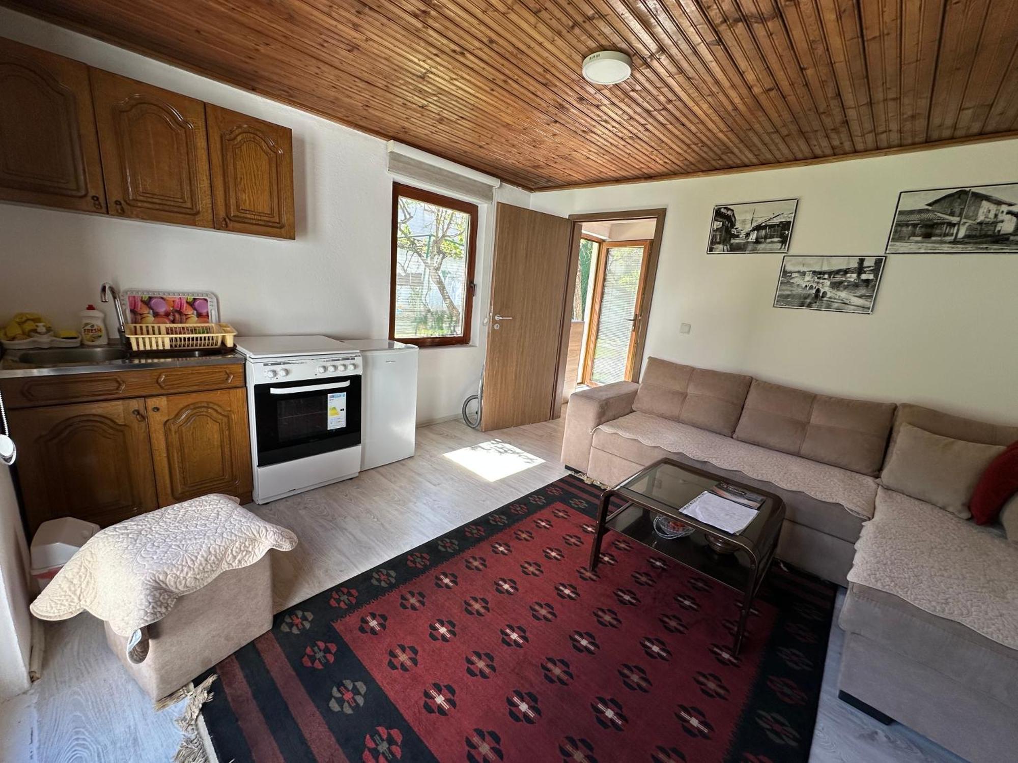 Garden Guesthouse Gjakova Dış mekan fotoğraf