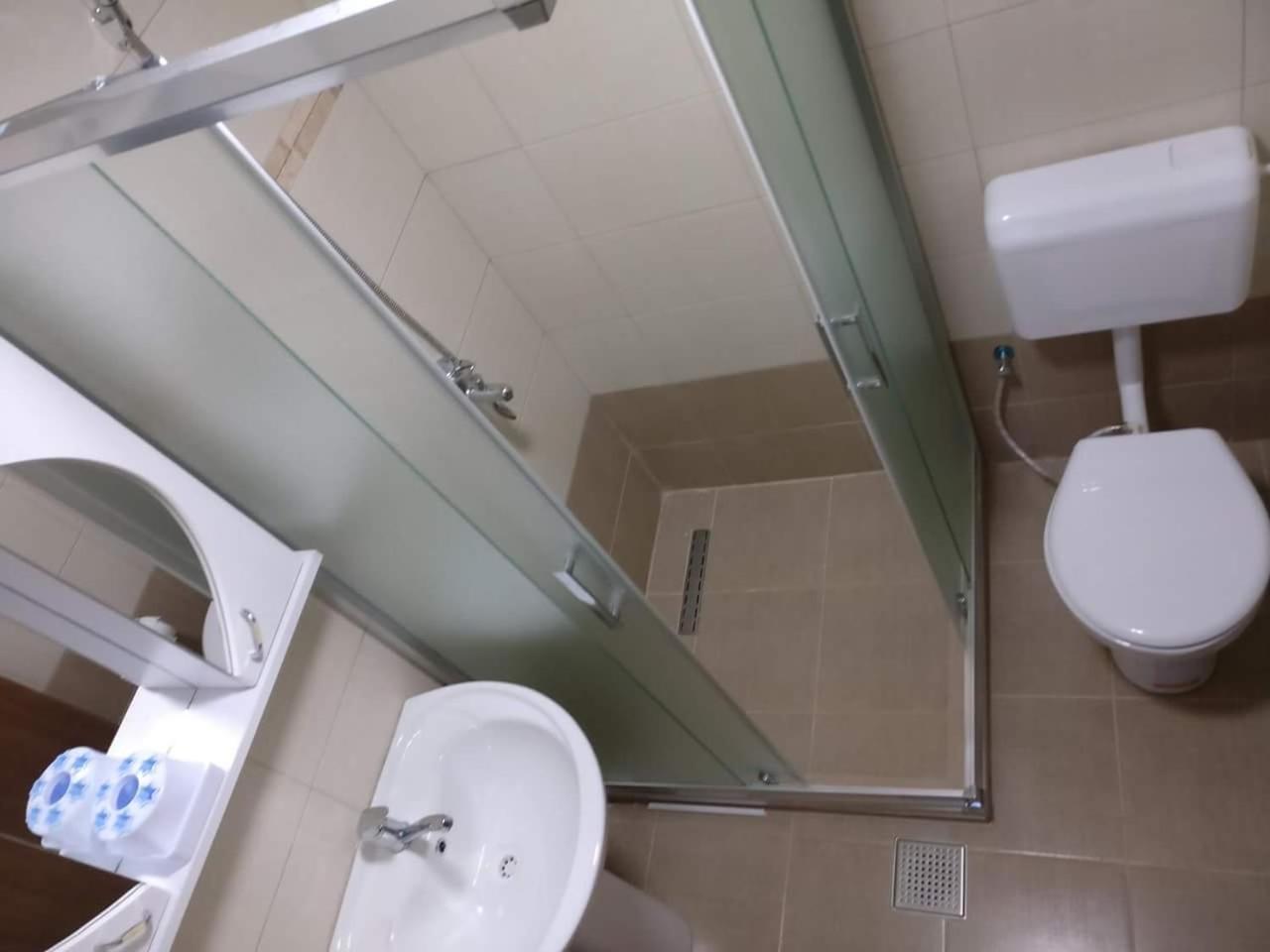 Garden Guesthouse Gjakova Dış mekan fotoğraf